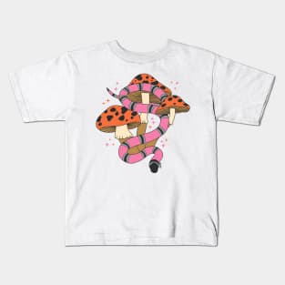 Snake and Mushrooms - Tropical lush Kids T-Shirt